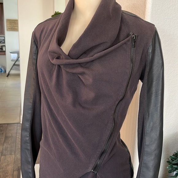 BLANK-NYC Gray Jacket - Picture 2 of 10